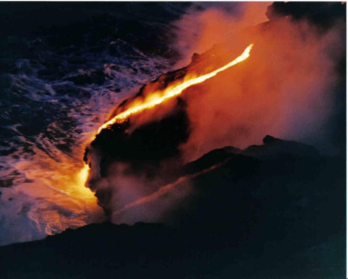 The Magical Lava Temple With Epic Volcano Views! Kehena エクステリア 写真